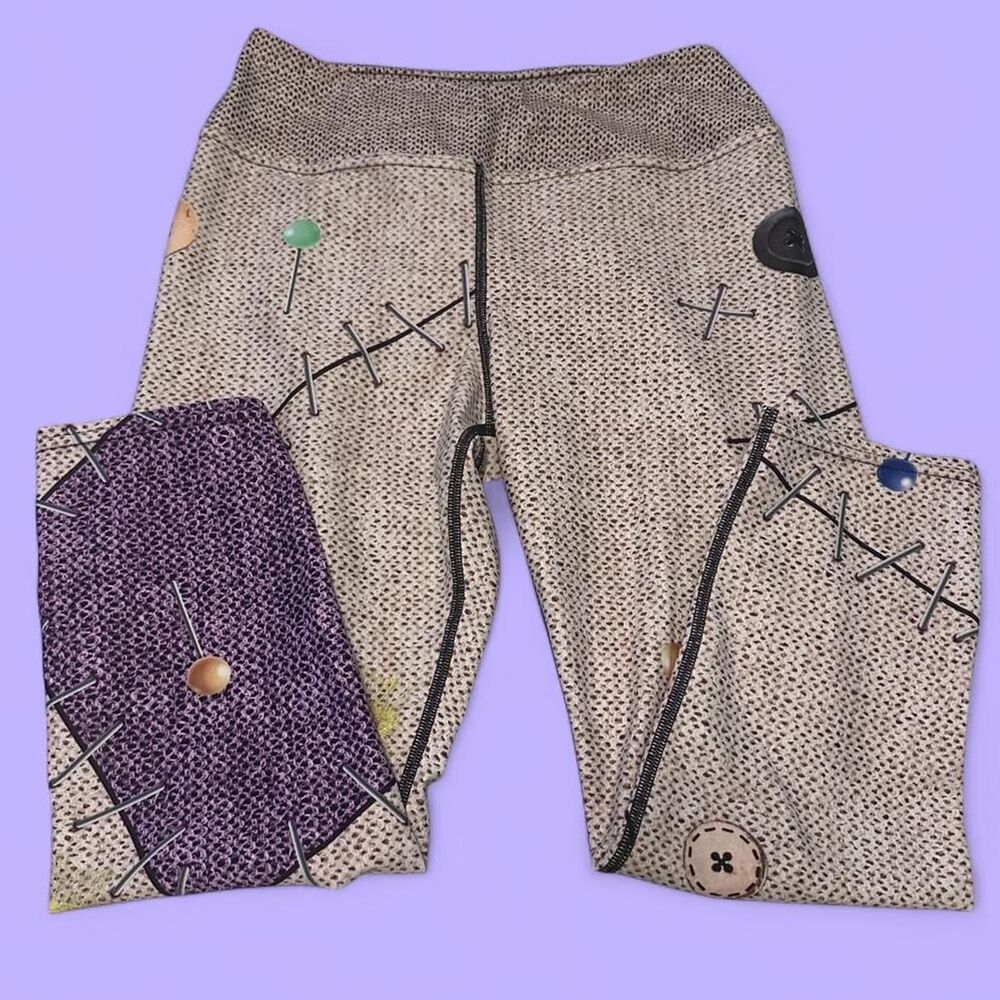 VASTITCH NWOT Patchwork Voo Doo Doll Print High Waisted Leggings Sz L - Picture 4 of 5